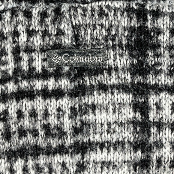 Columbia Black and Gray Plaid Turtleneck Sweater Pre-owned Warm - Picture 7 of 7